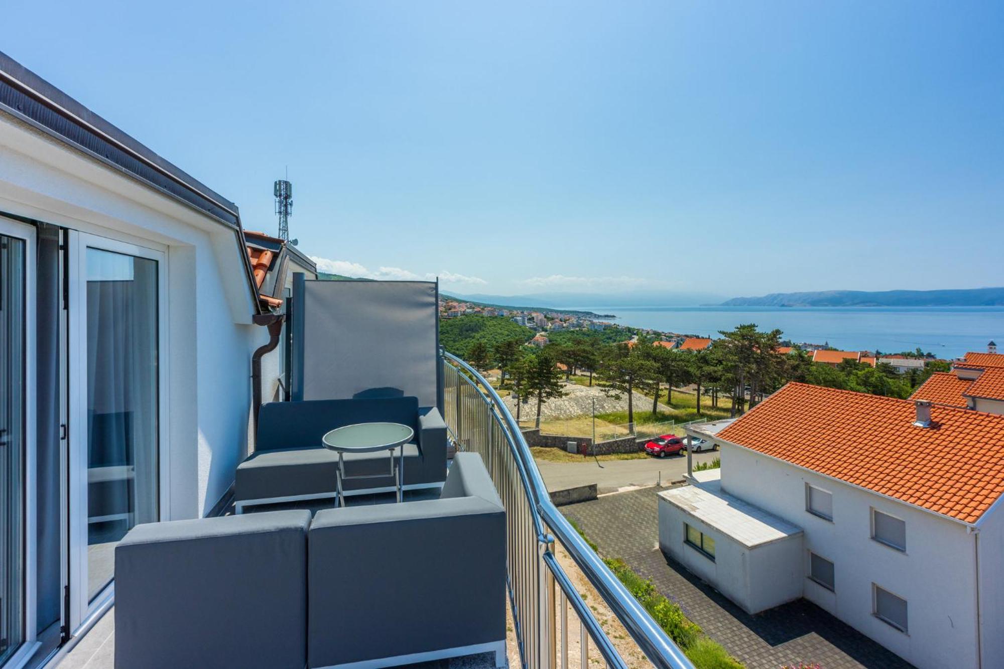 Apartments Sunshine E Crikvenica Exterior photo